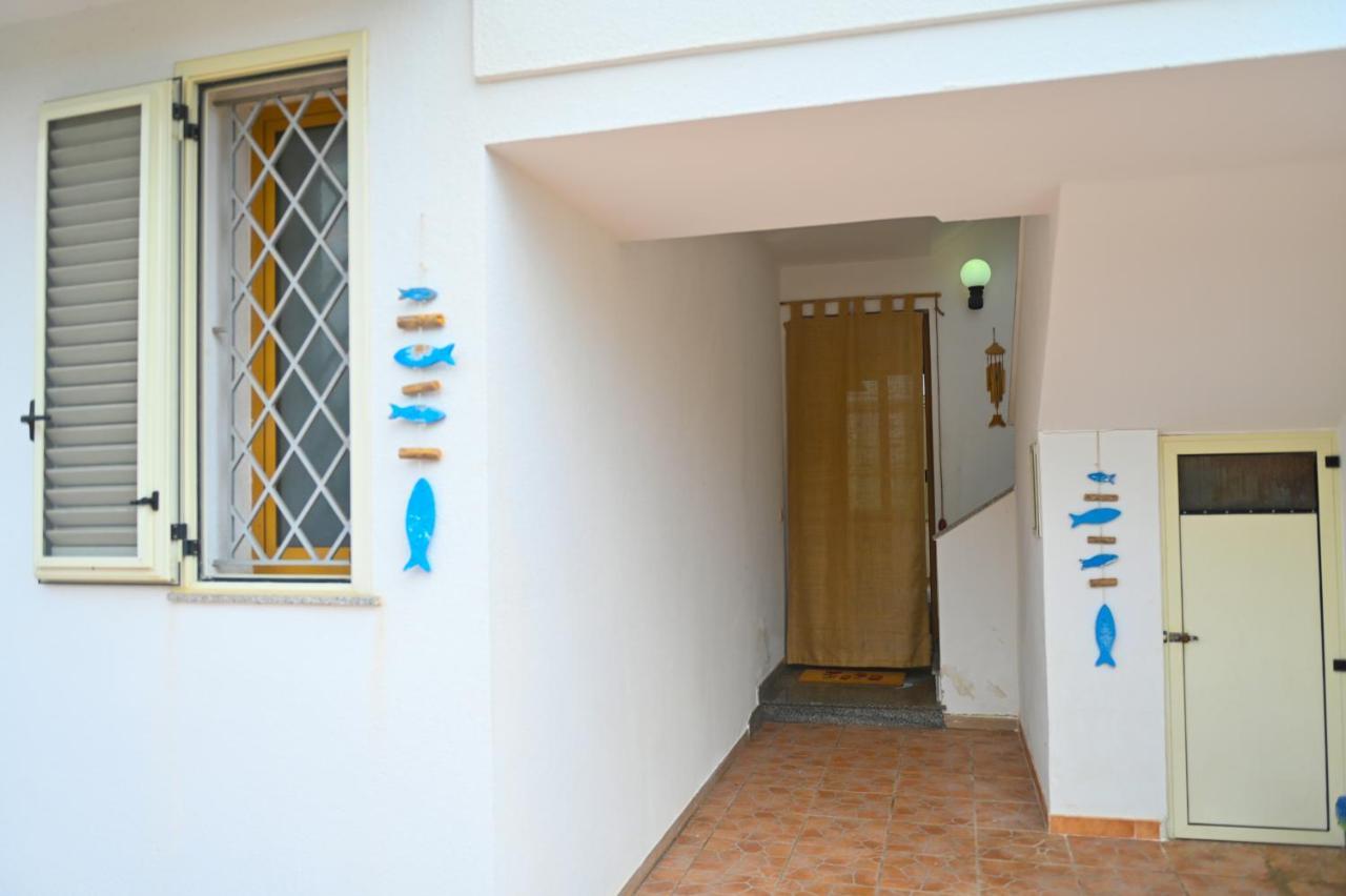 شقة Lupino House Castro  المظهر الخارجي الصورة
