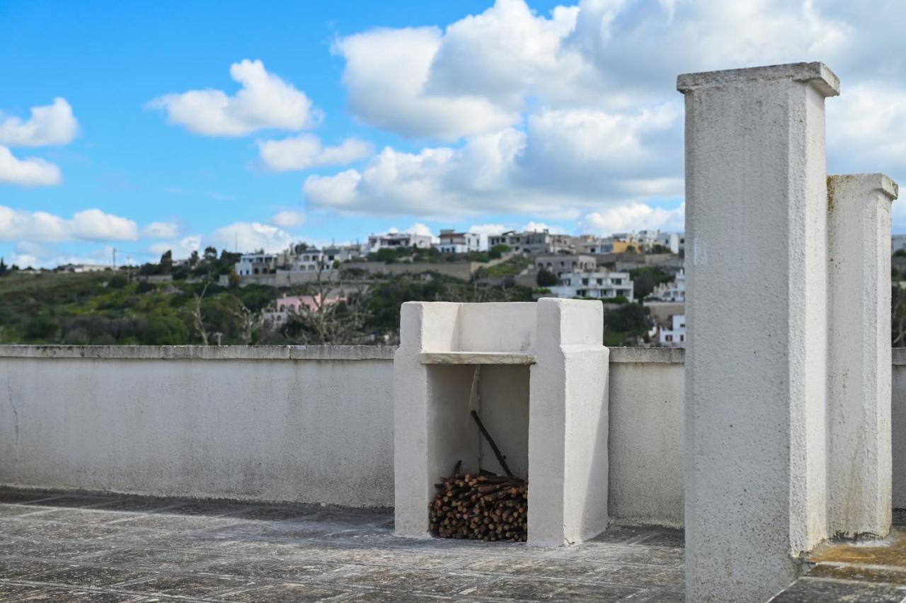 شقة Lupino House Castro  المظهر الخارجي الصورة